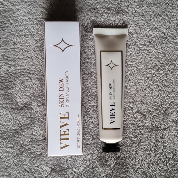 Vieve Other - Vieve Skin Dew Glow Multi-Tasker 20ml NWT